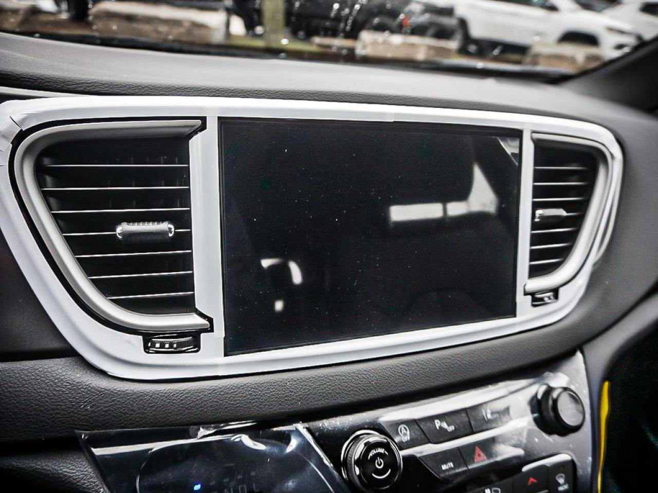 2026 Chrysler Grand Caravan  Photo