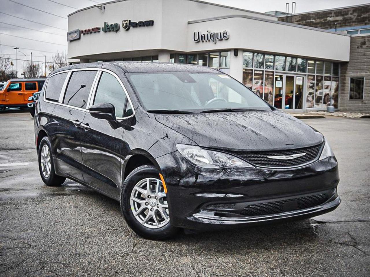 2026 Chrysler Grand Caravan  Photo