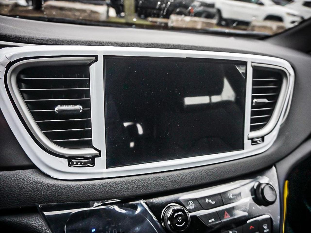 2026 Chrysler Grand Caravan  Photo