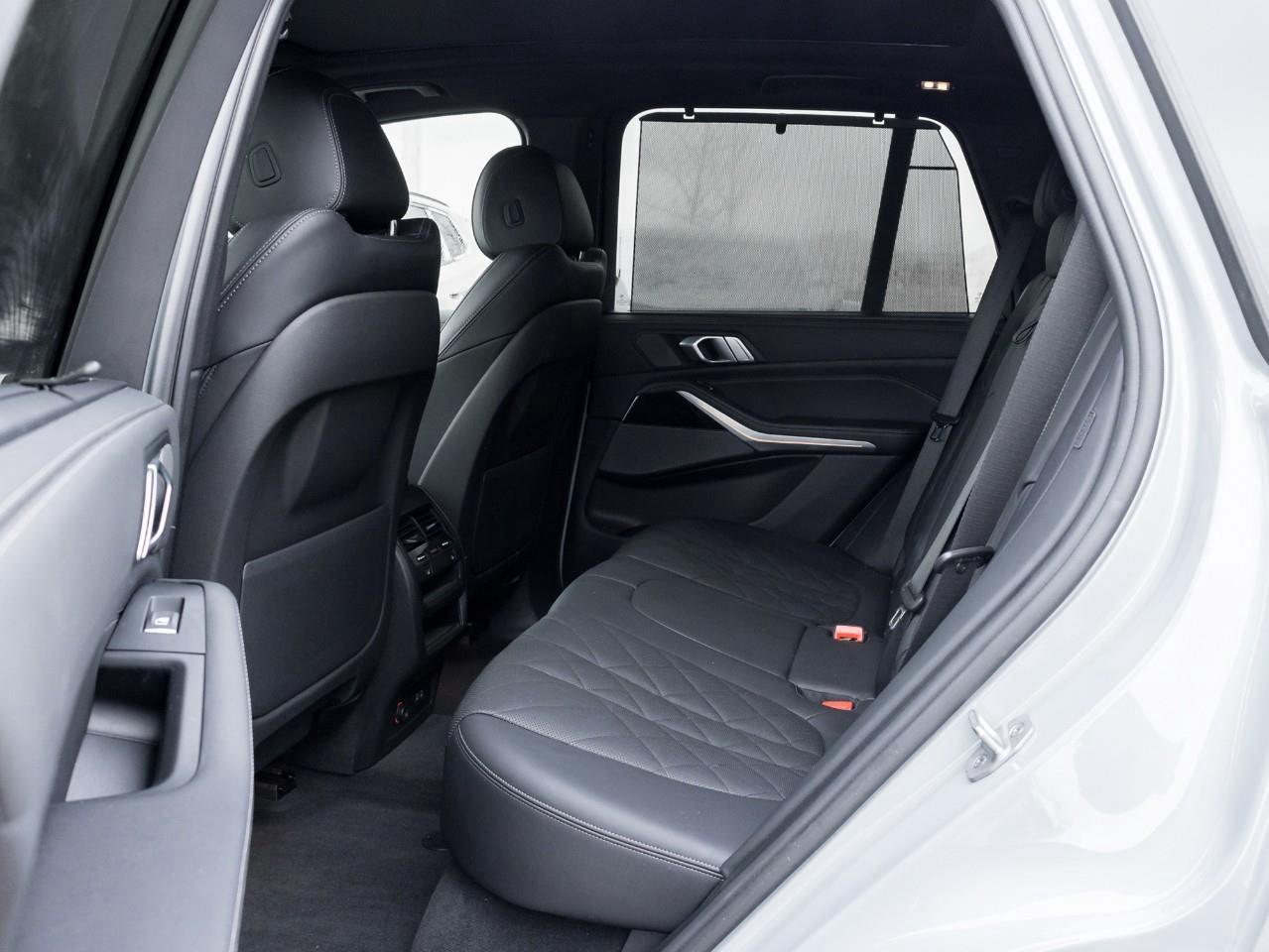 2024 BMW X5 xDrive40i 4dr All-Wheel Drive Sports Activity Vehicle Photo