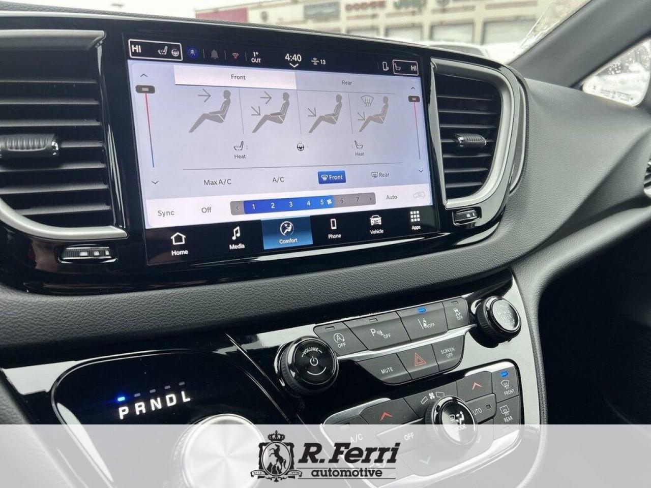 2026 Chrysler Grand Caravan SXT Front-Wheel Drive Passenger Van Photo