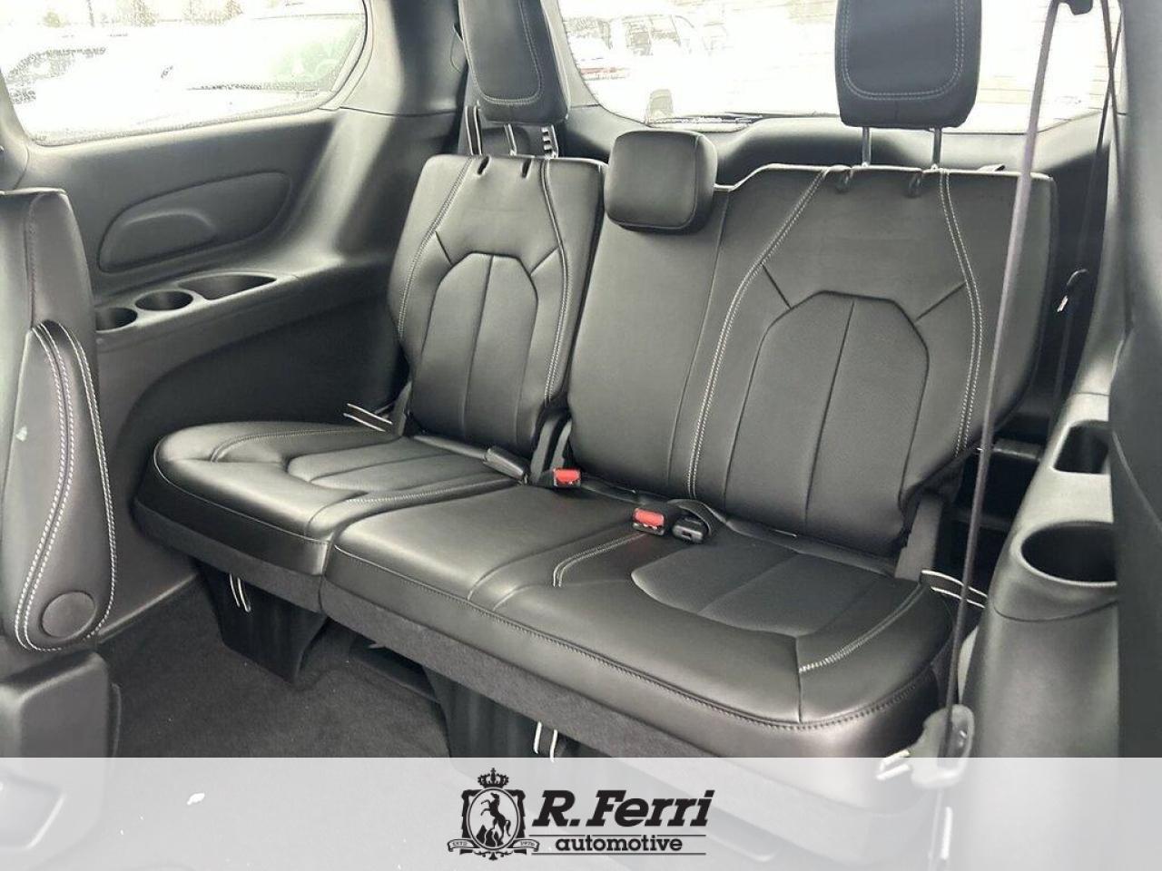 2026 Chrysler Grand Caravan SXT Front-Wheel Drive Passenger Van Photo