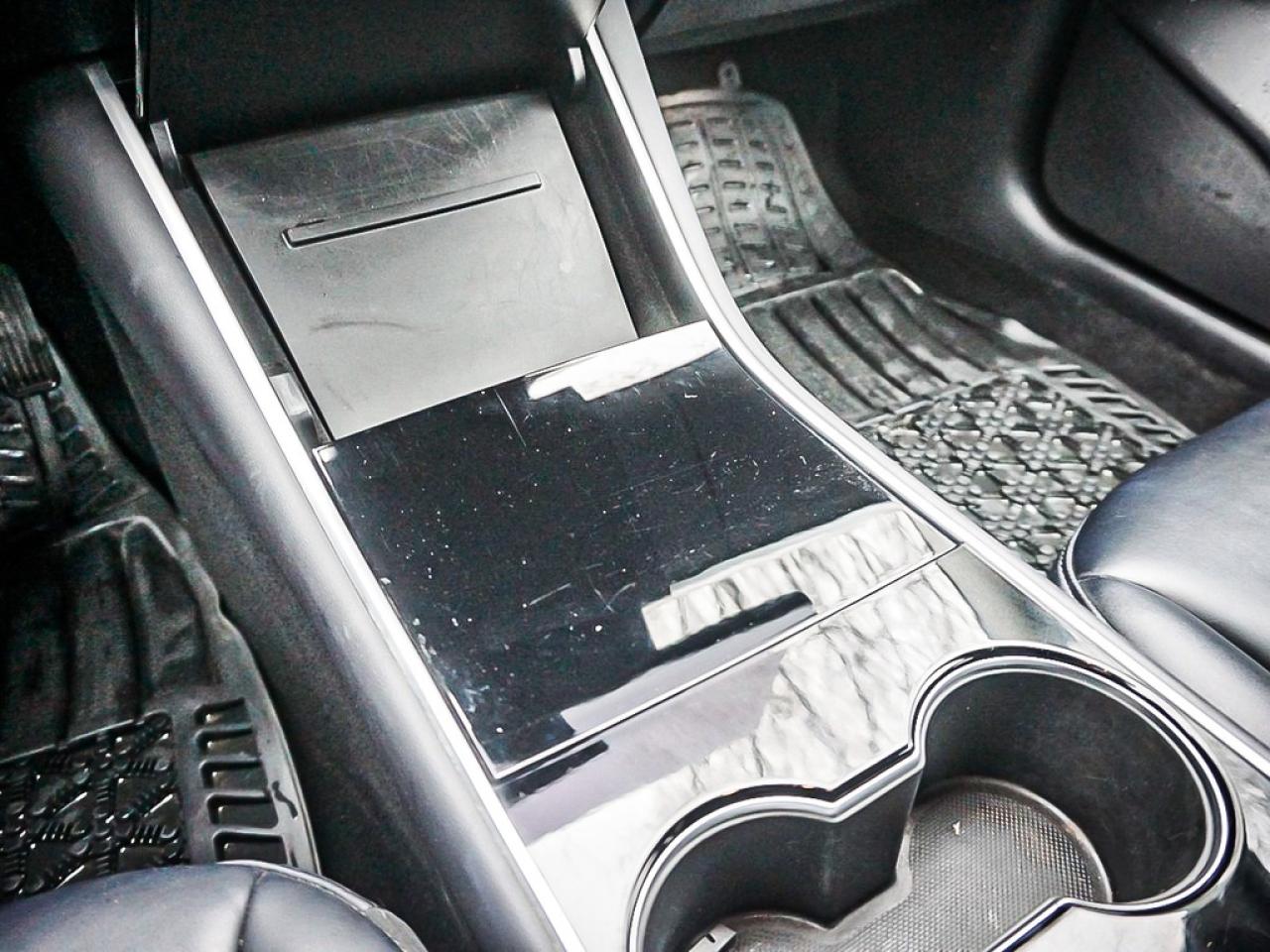 2019 Tesla Model 3  Photo