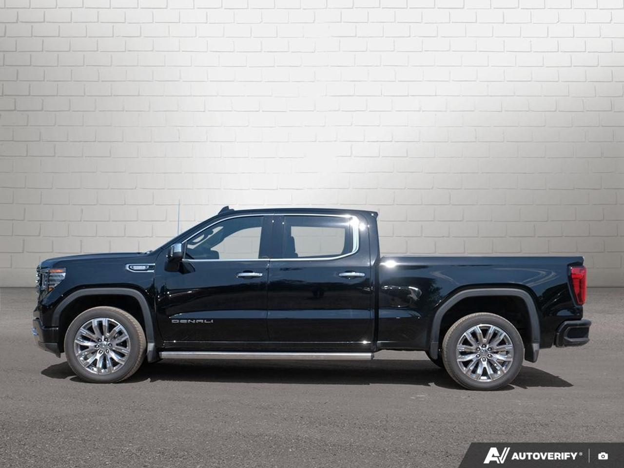 2025 GMC Sierra 1500 Crew Cab Standard Box 4-Wheel Drive Denali Photo