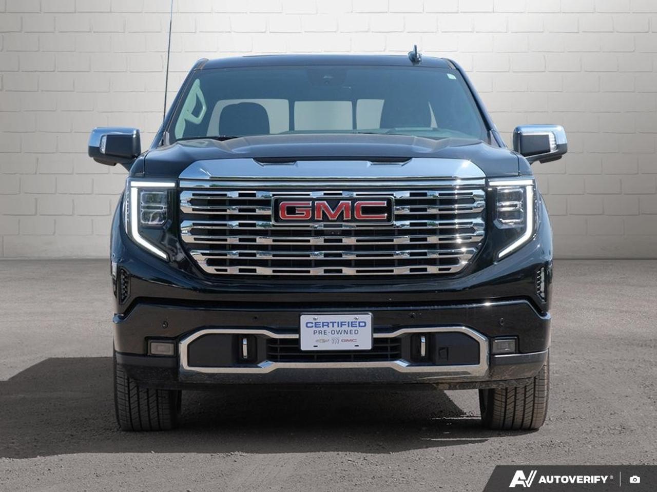 2025 GMC Sierra 1500 Crew Cab Standard Box 4-Wheel Drive Denali Photo