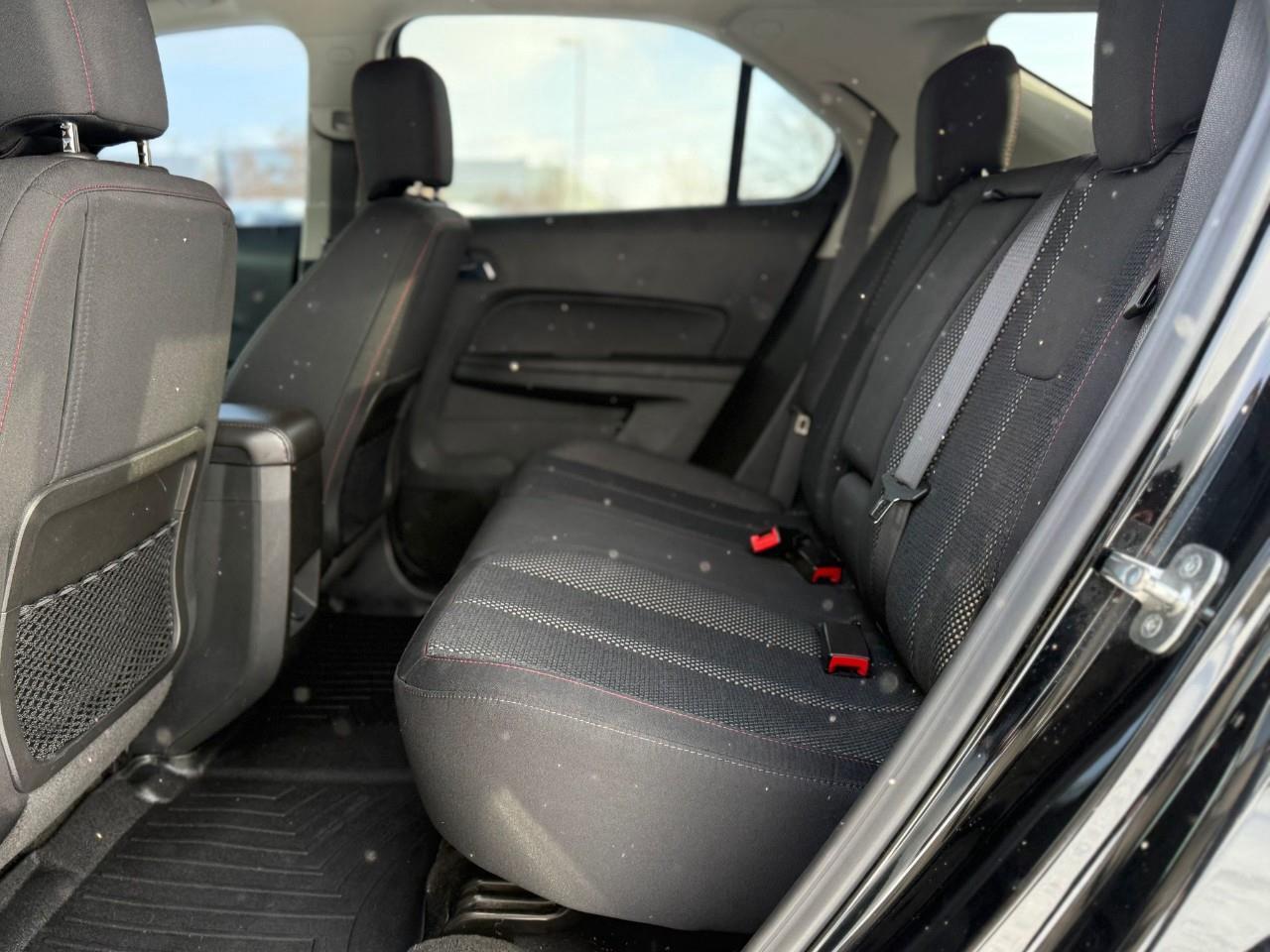 2017 Chevrolet Equinox LT w/1LT Front-Wheel Drive Photo