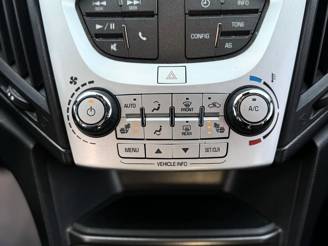 2017 Chevrolet Equinox LT w/1LT Front-Wheel Drive Photo