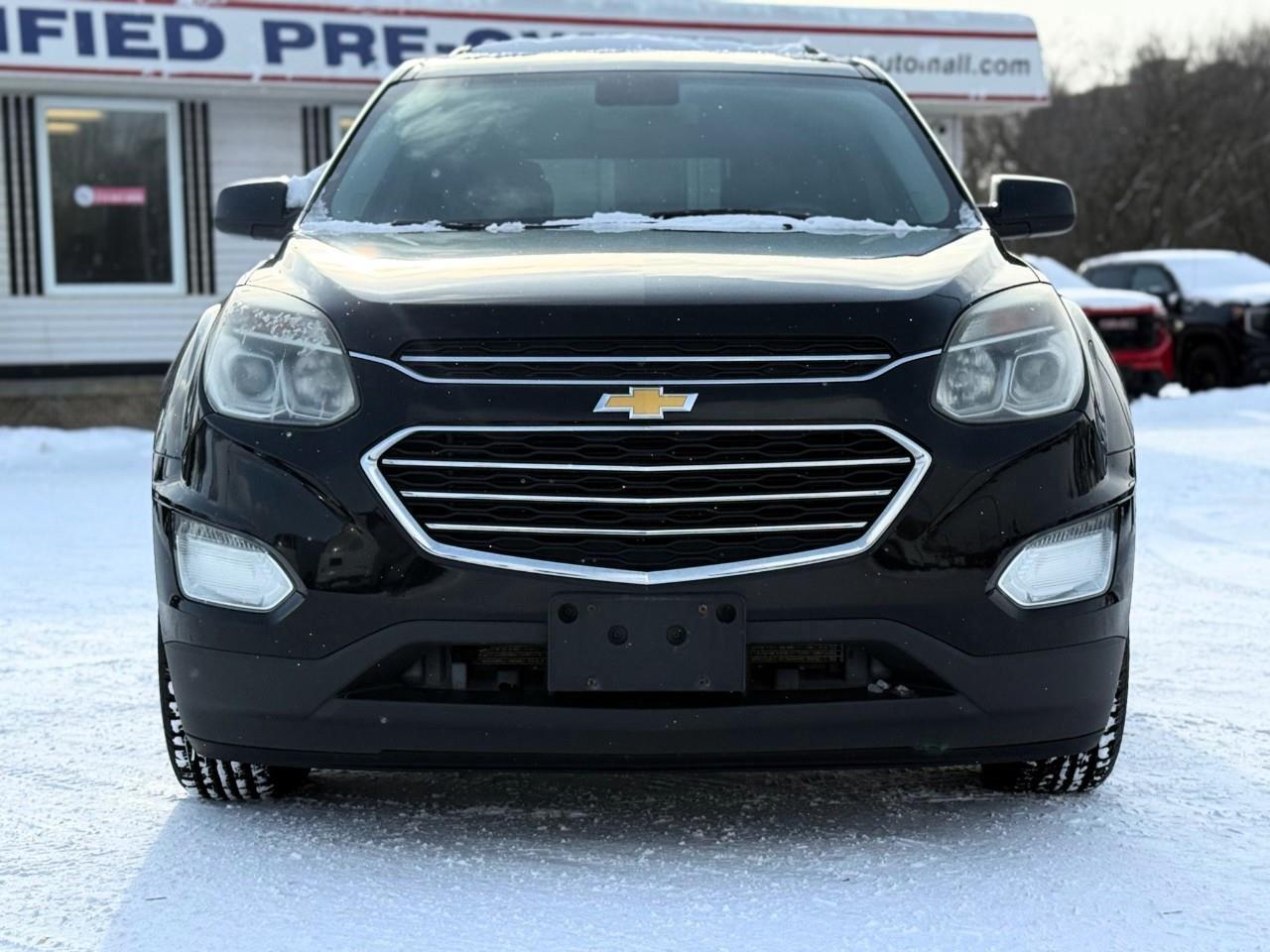 2017 Chevrolet Equinox LT w/1LT Front-Wheel Drive Photo