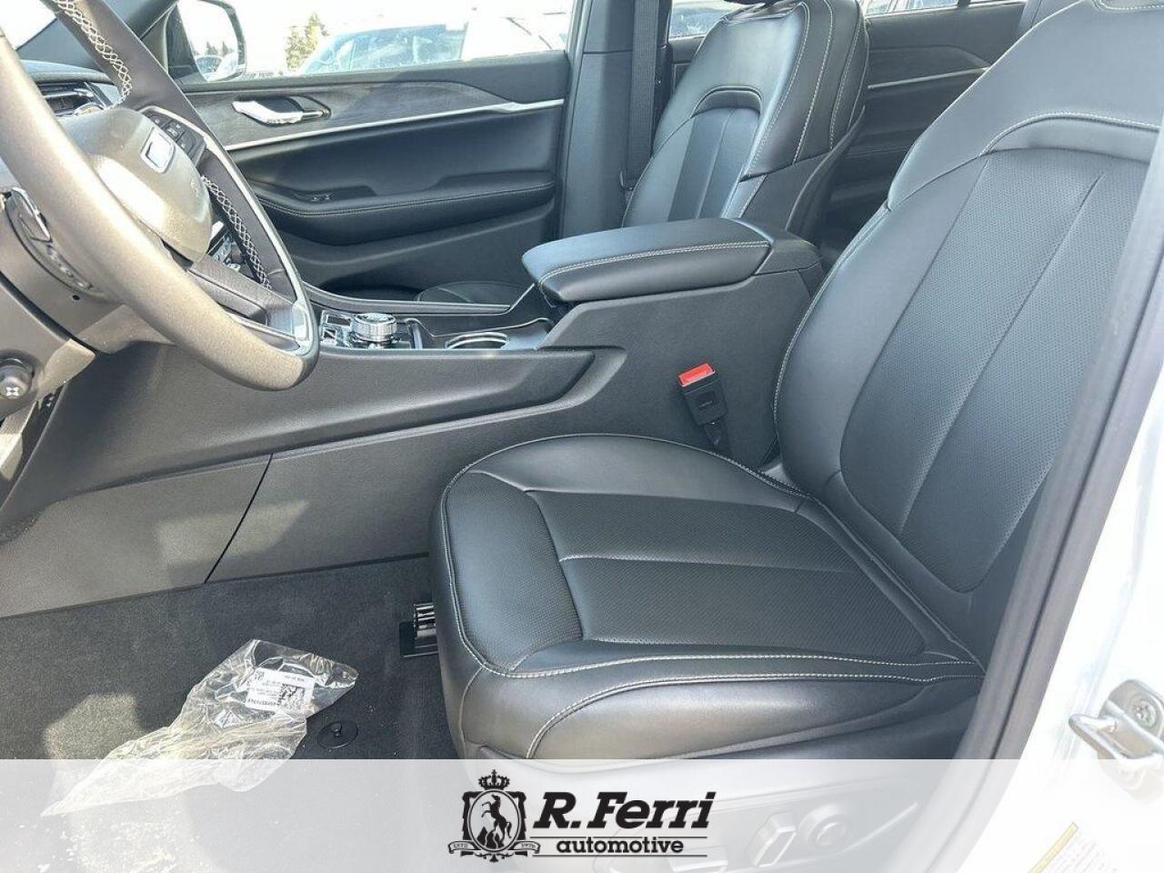 2025 Jeep Grand Cherokee L Limited 4dr 4x4 Photo