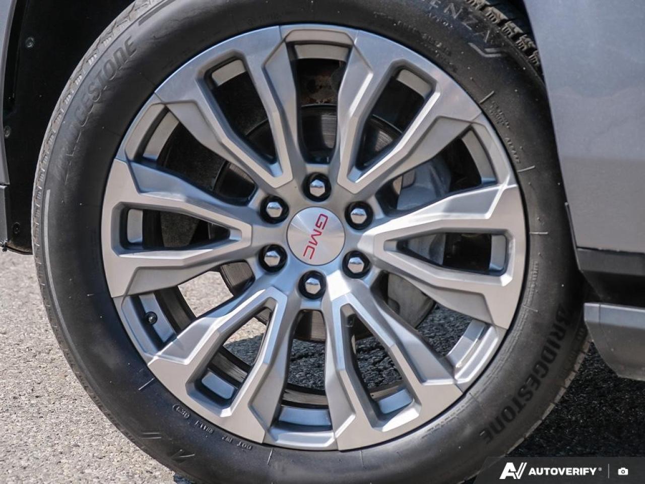 2021 GMC Yukon 4WD 4dr Denali Photo