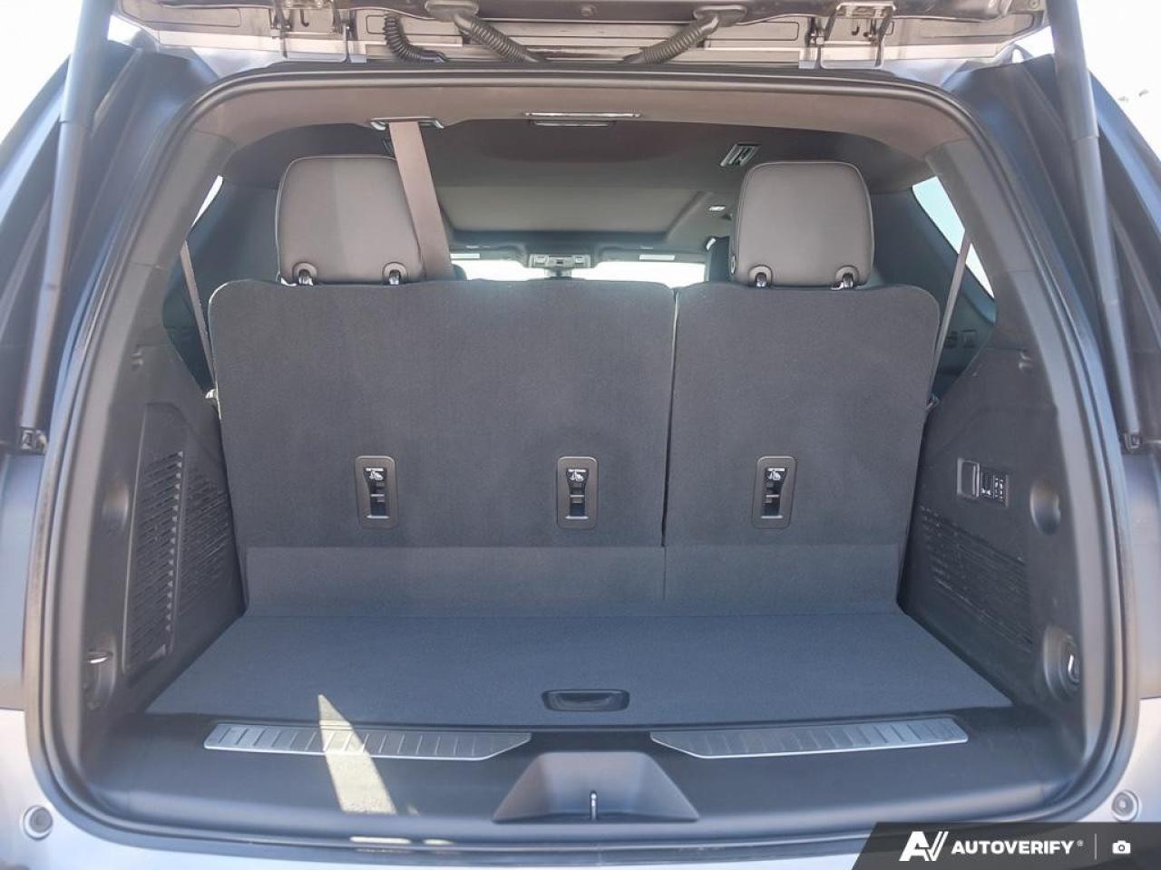 2021 GMC Yukon 4WD 4dr Denali Photo