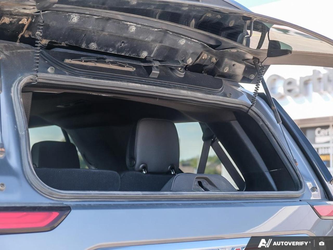 2021 GMC Yukon 4WD 4dr Denali Photo