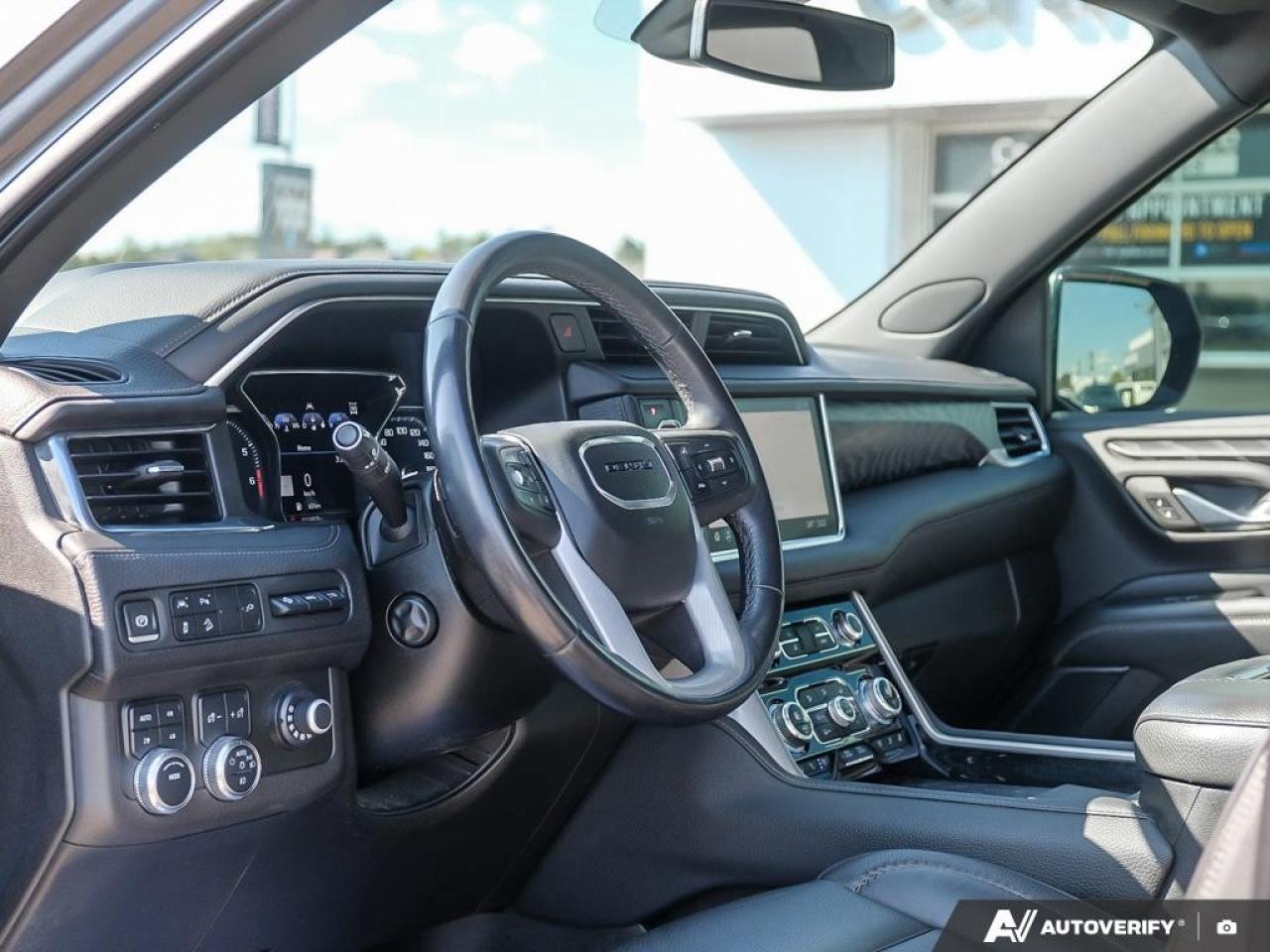 2021 GMC Yukon 4WD 4dr Denali Photo