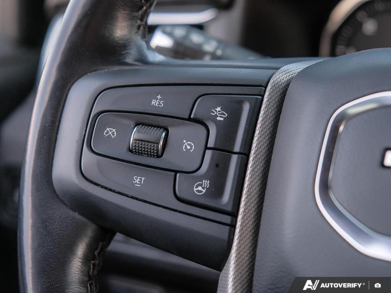 2021 GMC Yukon 4WD 4dr Denali Photo