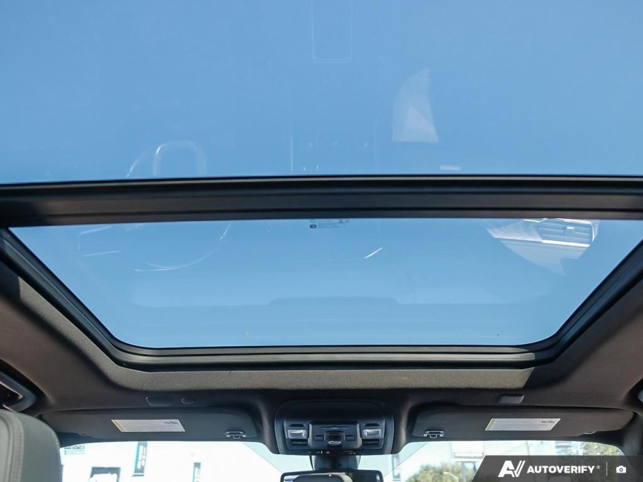 2021 GMC Yukon 4WD 4dr Denali Photo