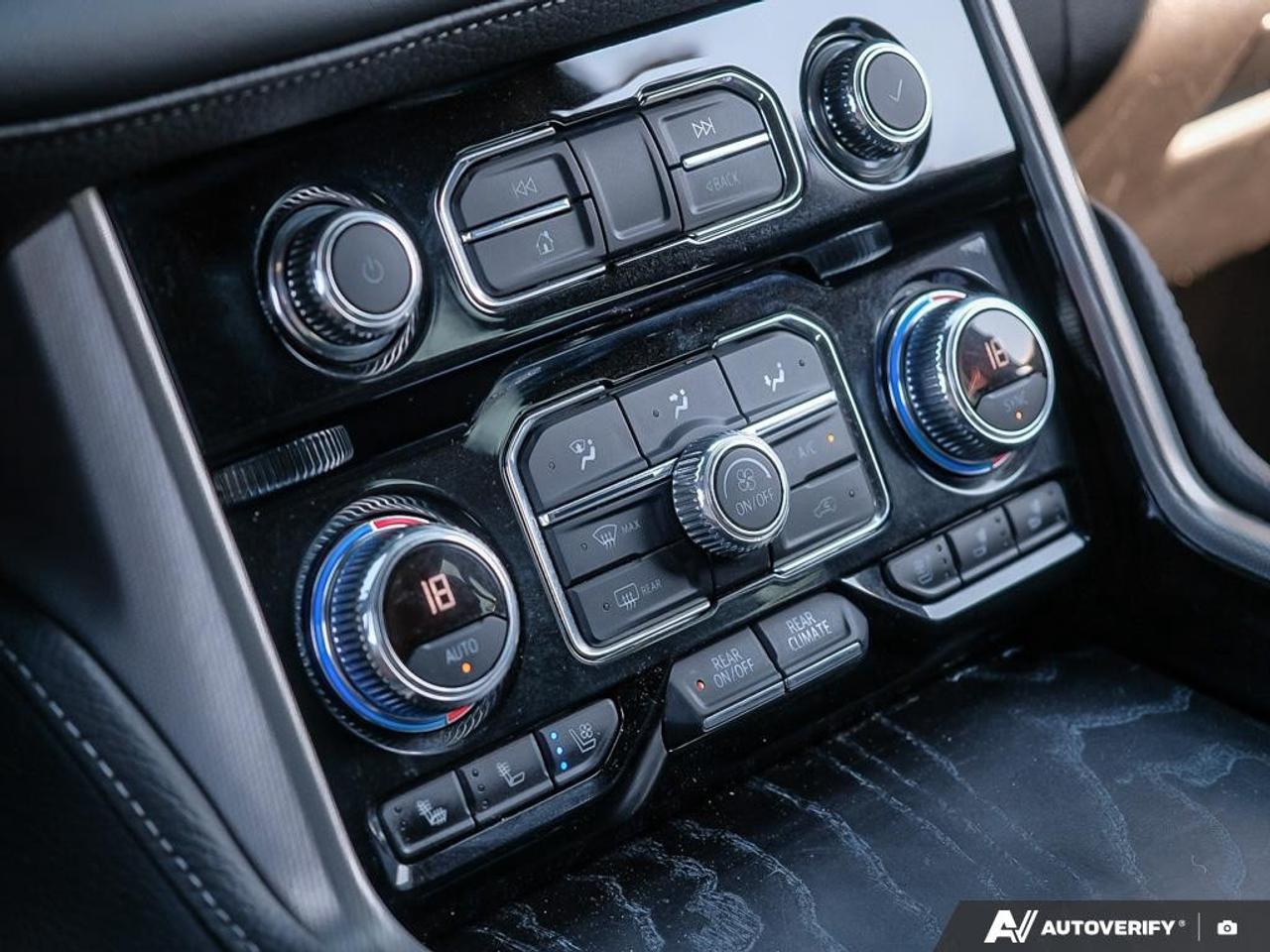 2021 GMC Yukon 4WD 4dr Denali Photo