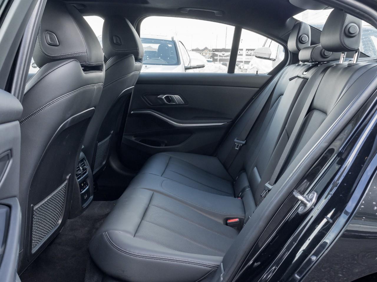 2022 BMW 330 i xDrive 4dr All-Wheel Drive Sedan Photo