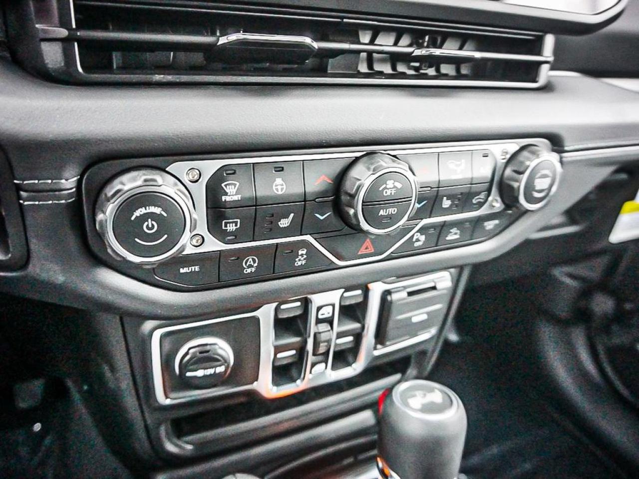 2026 Jeep Wrangler  Photo