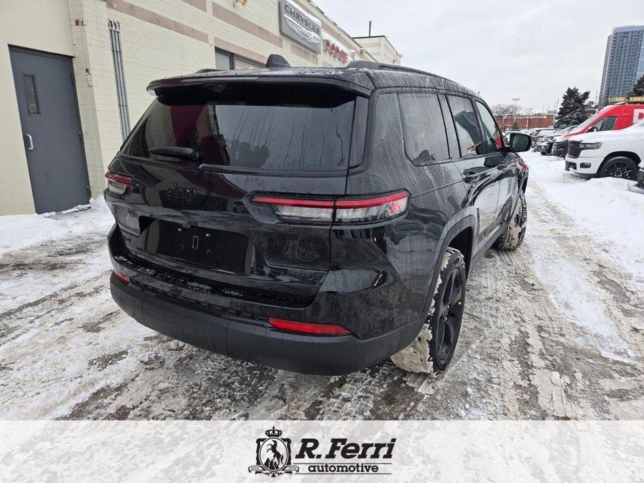 2025 Jeep Grand Cherokee L Limited 4dr 4x4 Photo2