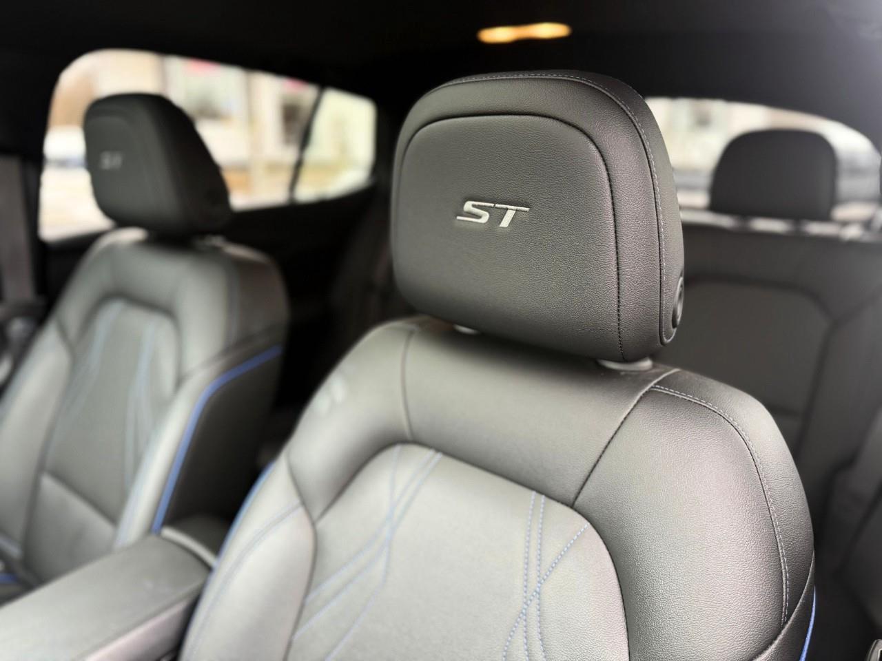 2024 Buick Envista Sport Touring 4dr Front-Wheel Drive Photo