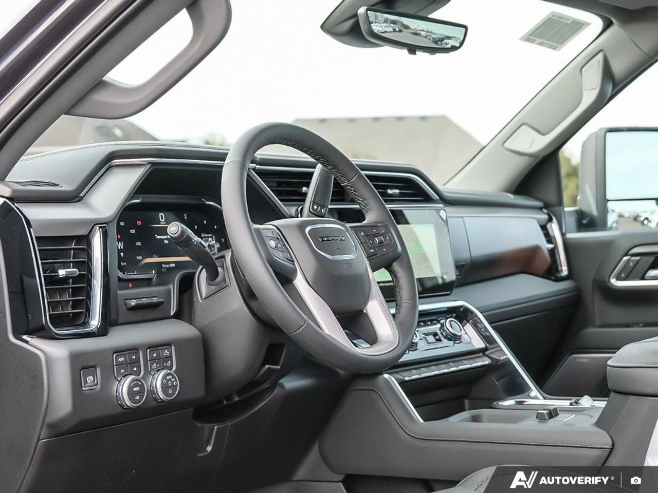 2026 GMC SIERRA 2500HD Crew Cab Standard Box 4-Wheel Drive Denali Photo