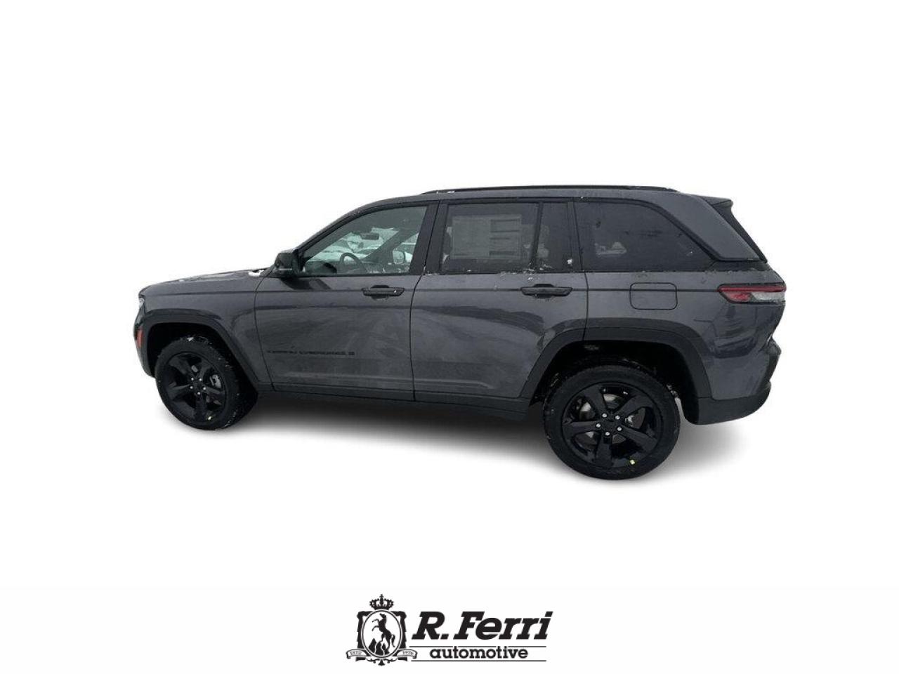2025 Jeep Grand Cherokee Laredo 4dr 4x4 Photo