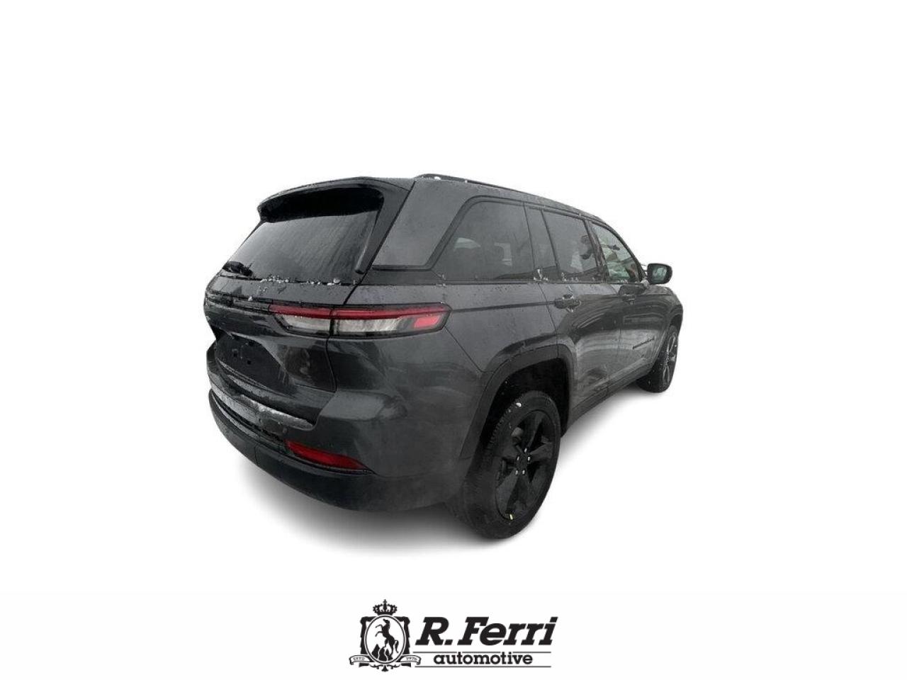 2025 Jeep Grand Cherokee Laredo 4dr 4x4 Photo