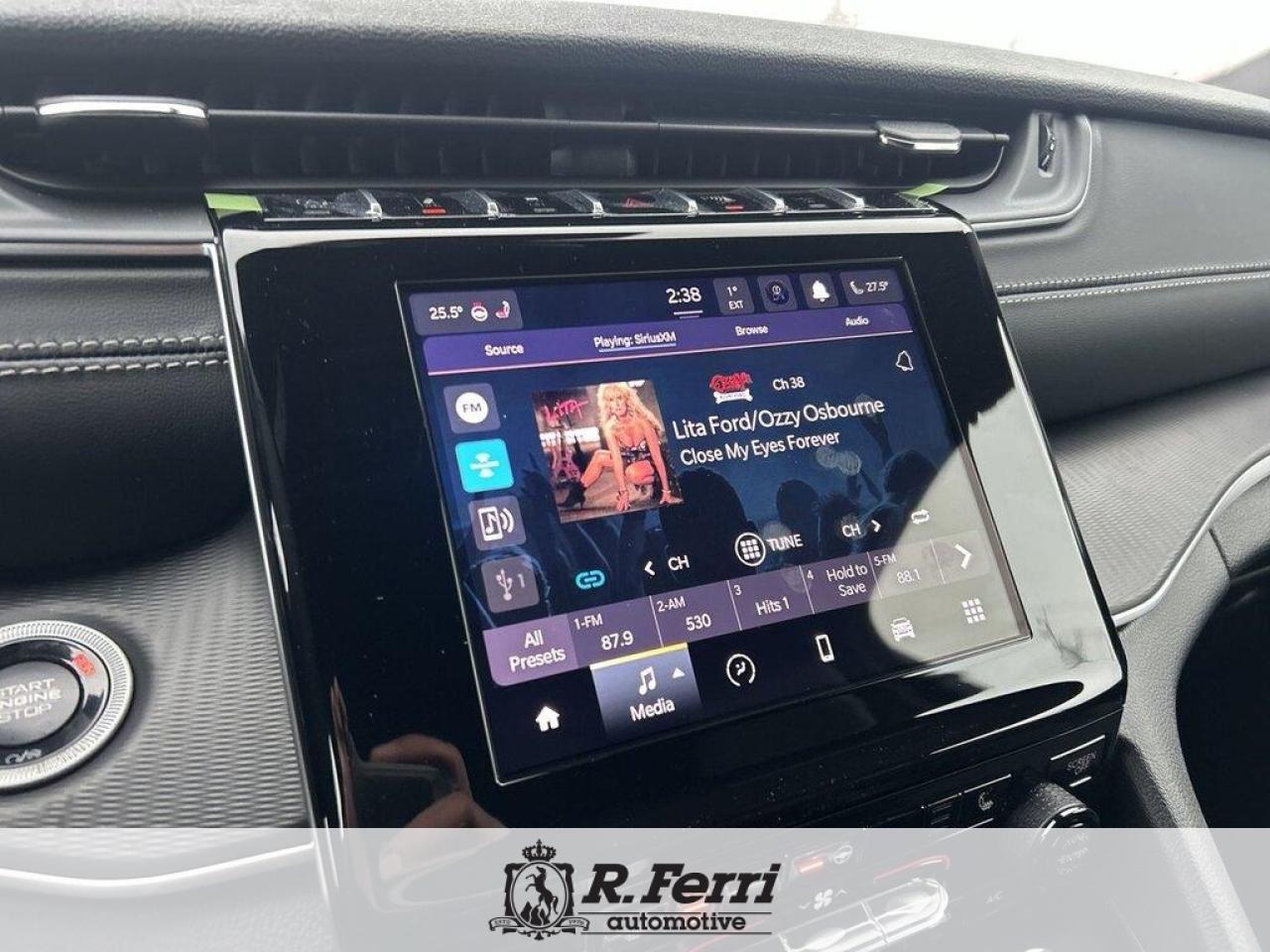 2025 Jeep Grand Cherokee Laredo 4dr 4x4 Photo