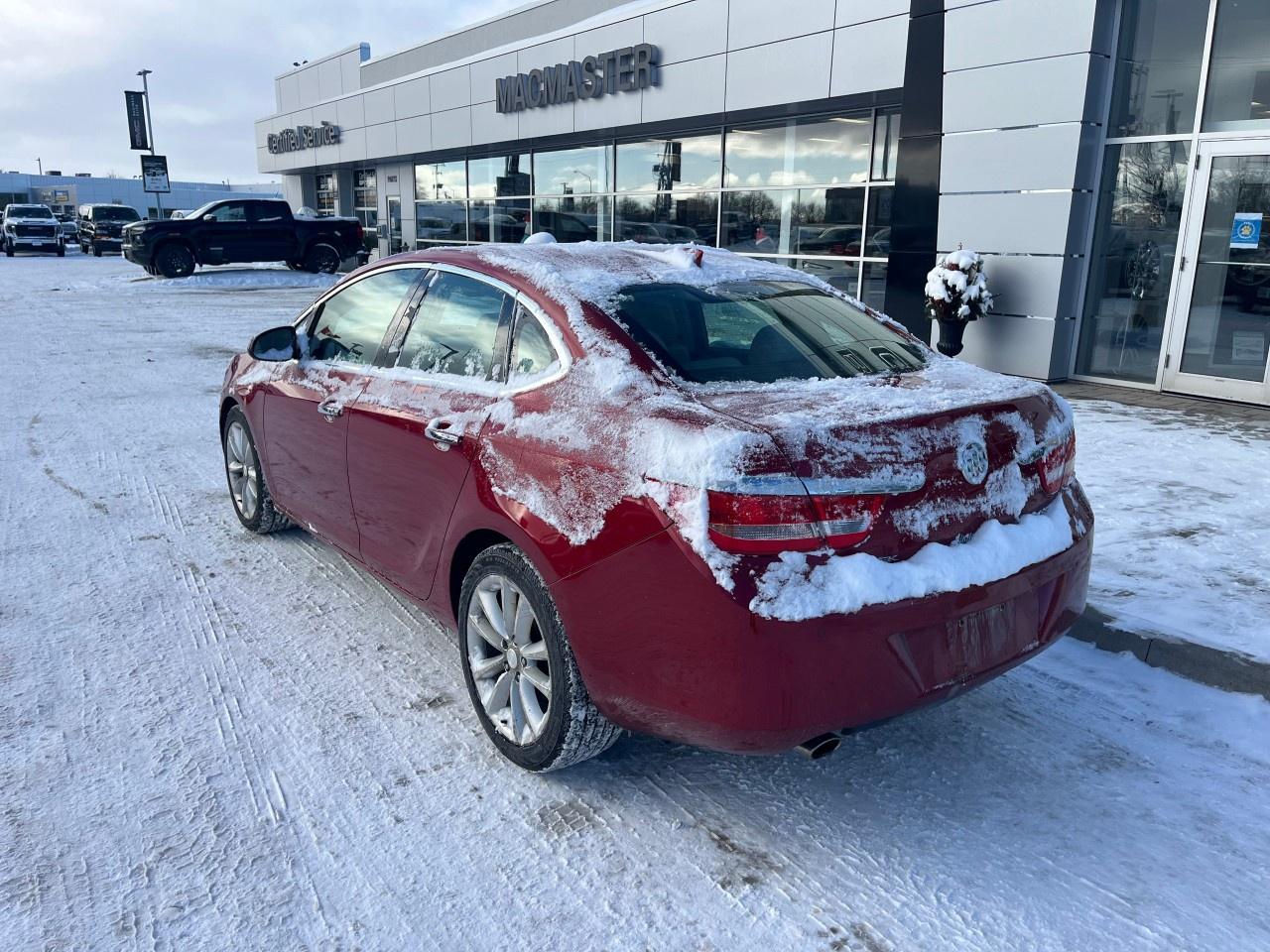 2016 Buick Verano 4dr Sdn Leather Group Photo