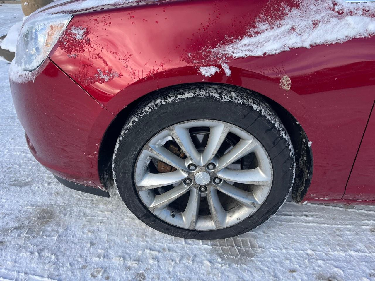 2016 Buick Verano 4dr Sdn Leather Group Photo2