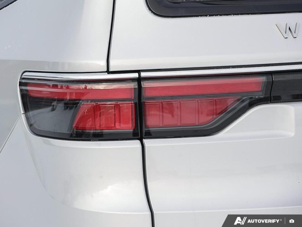 2022 Jeep Wagoneer Series III 4x4 Photo