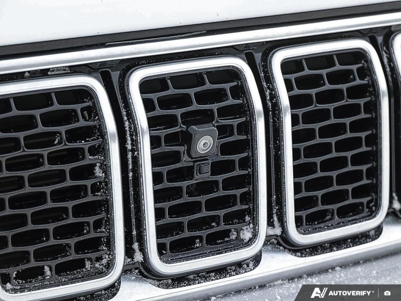 2022 Jeep Wagoneer Series III 4x4 Photo