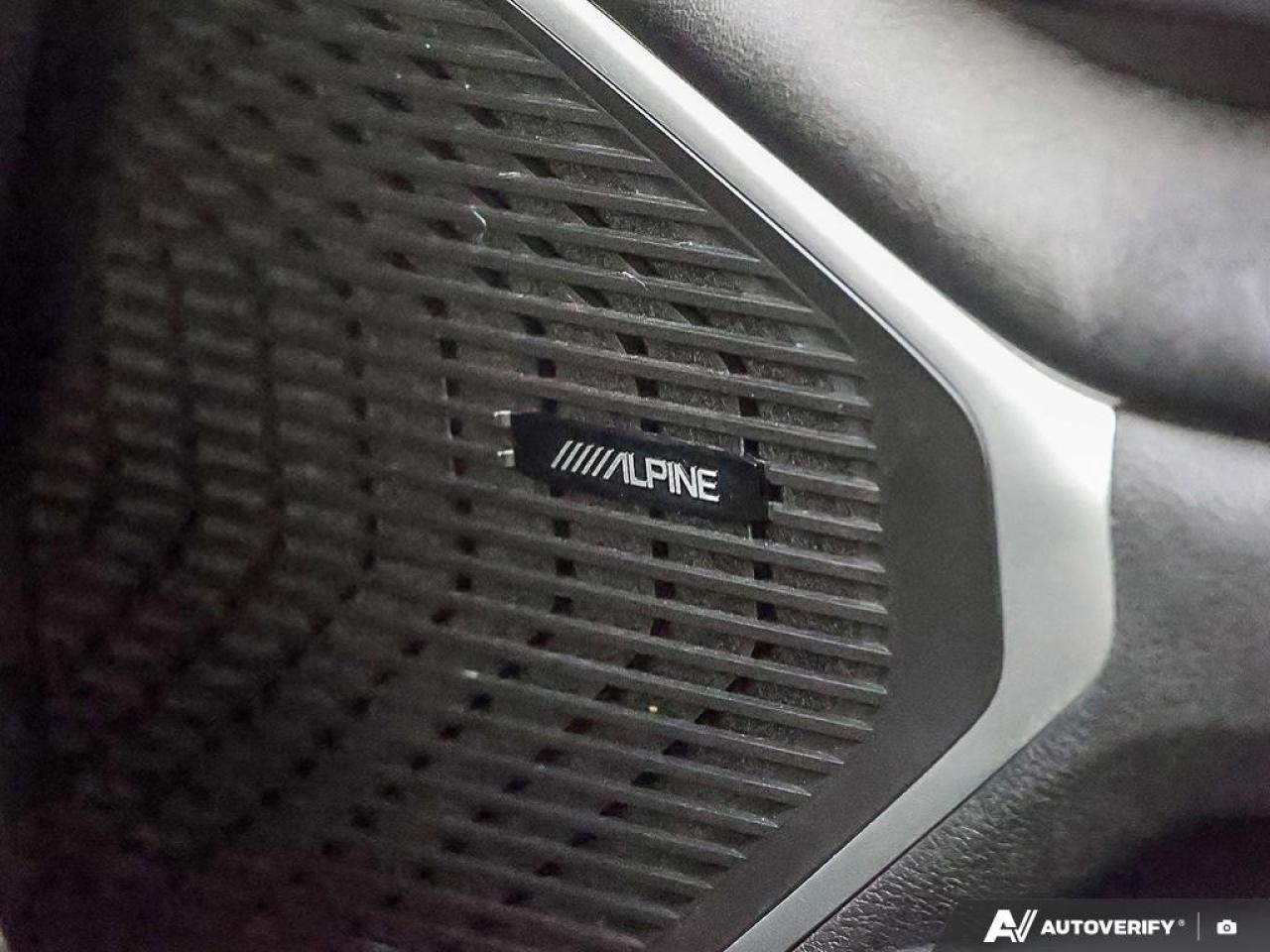 2022 Jeep Wagoneer Series III 4x4 Photo