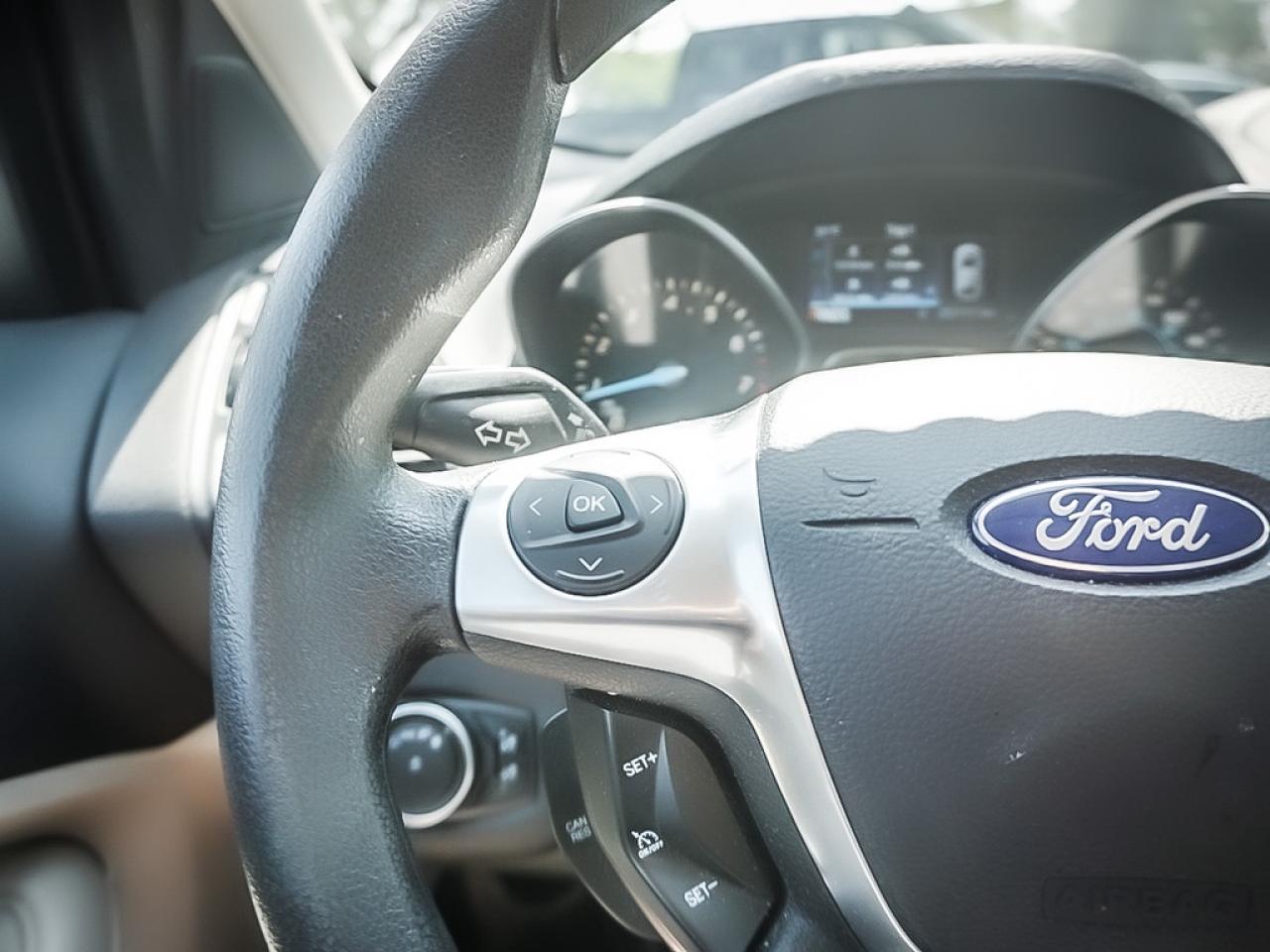 2016 Ford Escape  Photo