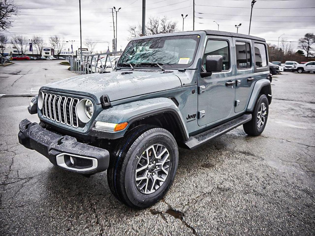 2026 Jeep Wrangler  Photo4