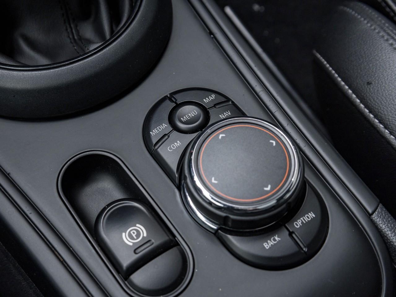 2018 MINI Countryman Cooper 4dr All-Wheel Drive ALL4 Sport Utility Photo