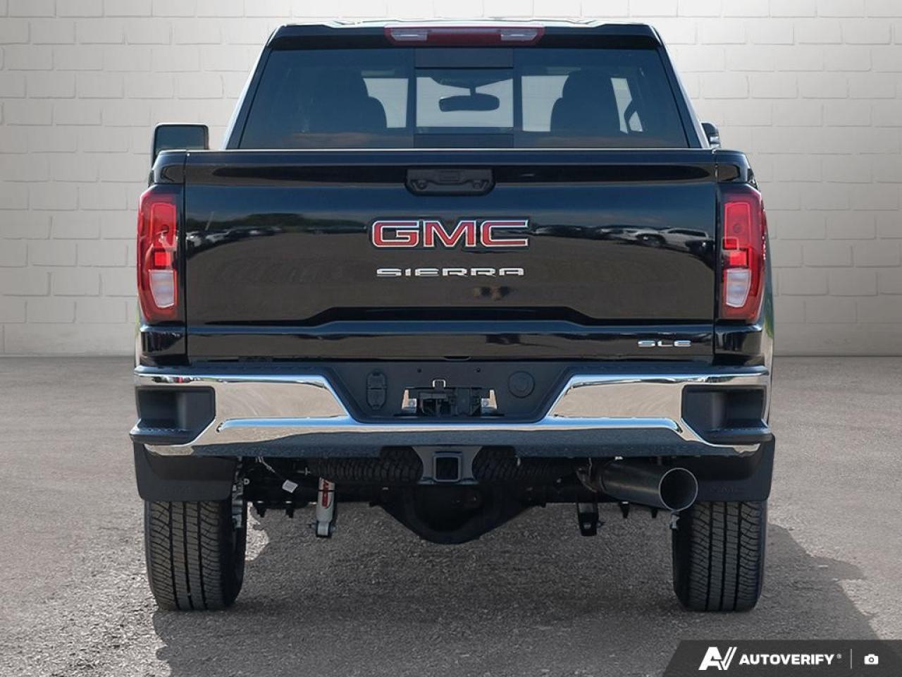 2026 GMC SIERRA 2500HD Crew Cab Standard Box 4-Wheel Drive SLE Photo