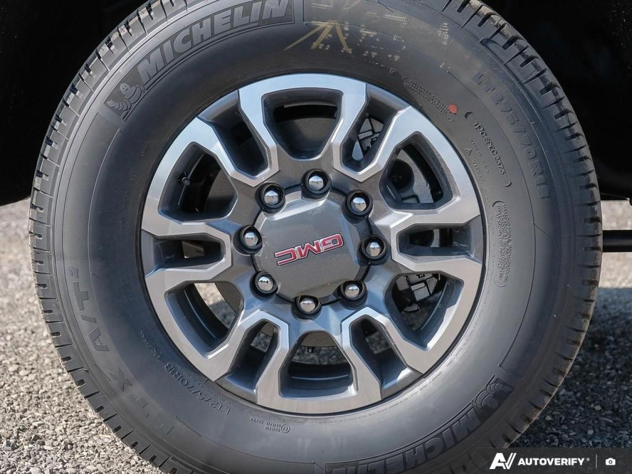 2026 GMC SIERRA 2500HD Crew Cab Standard Box 4-Wheel Drive SLE Photo