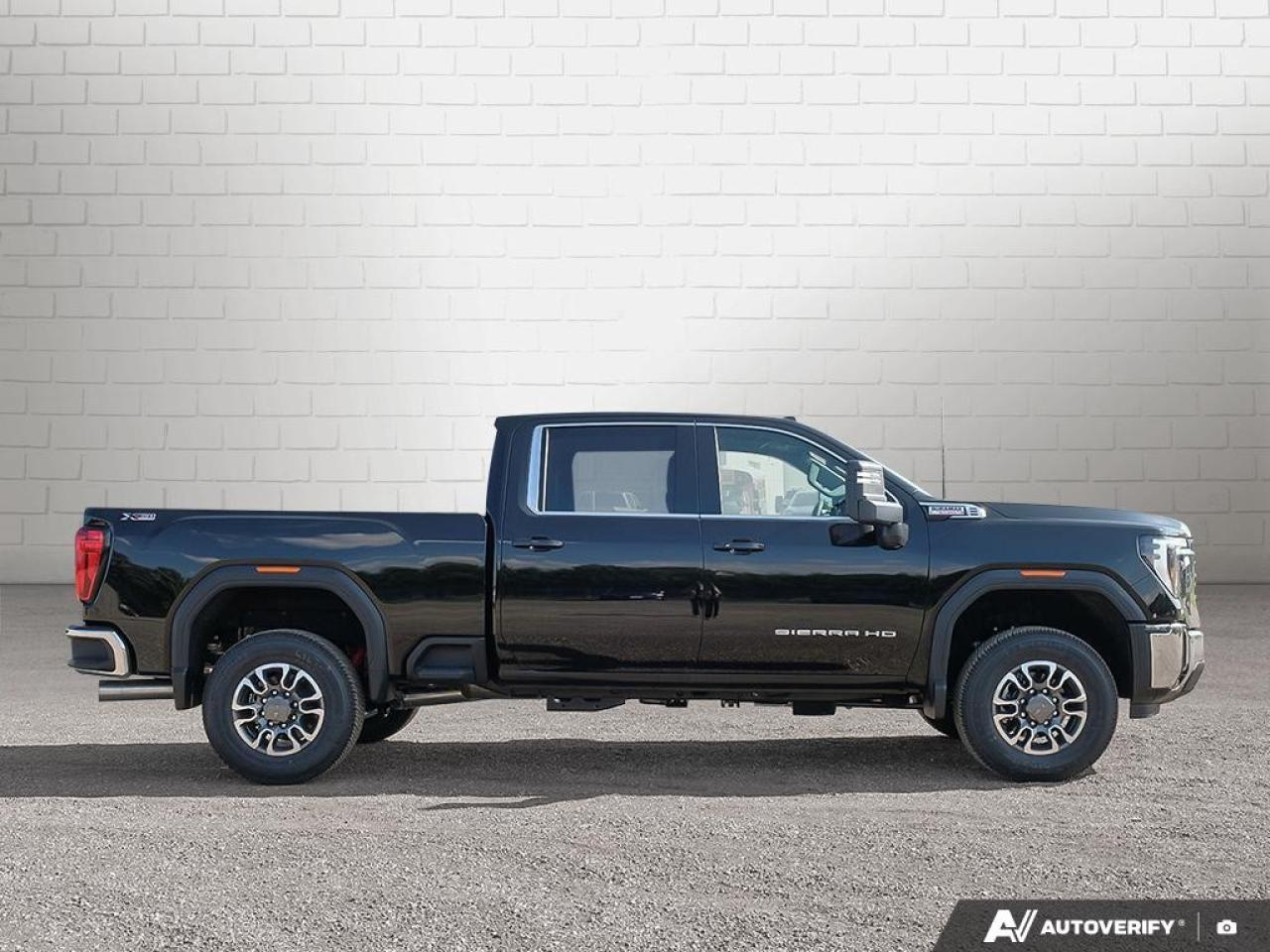 2026 GMC SIERRA 2500HD Crew Cab Standard Box 4-Wheel Drive SLE Photo