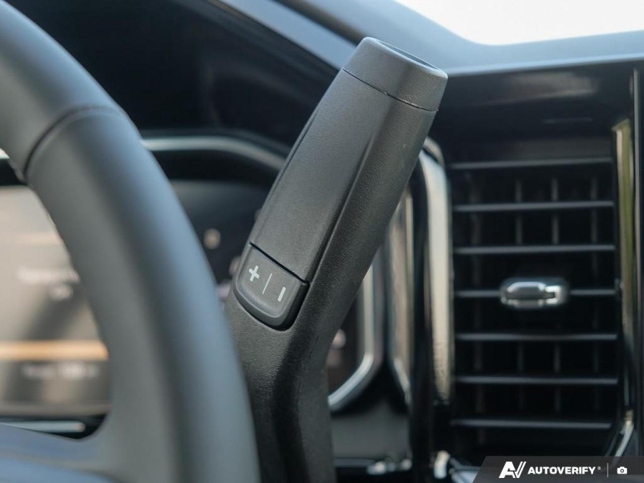 2026 GMC SIERRA 2500HD Crew Cab Standard Box 4-Wheel Drive SLE Photo