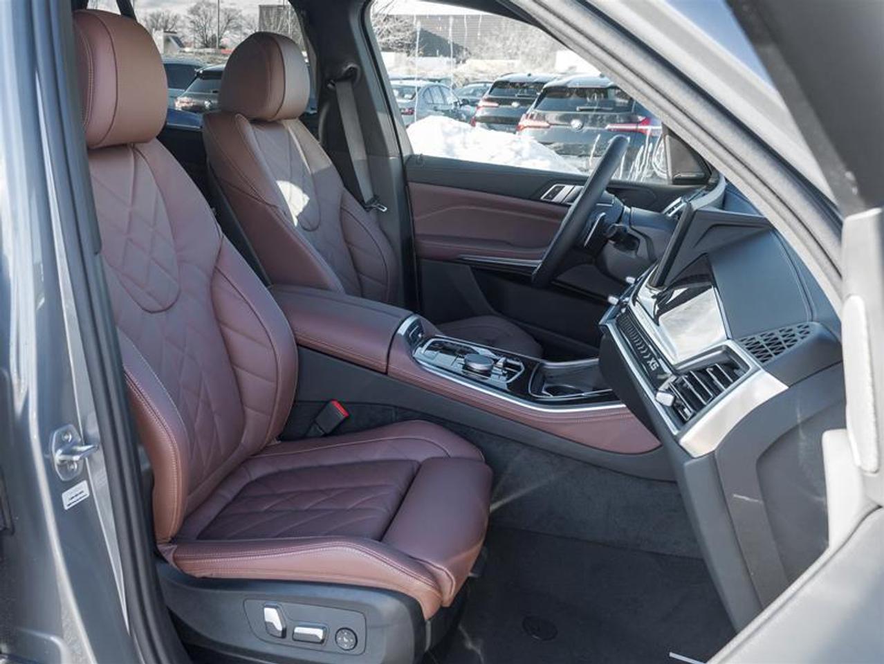 2026 BMW X5 xDrive40i 4dr All-Wheel Drive Sports Activity Vehicle Photo