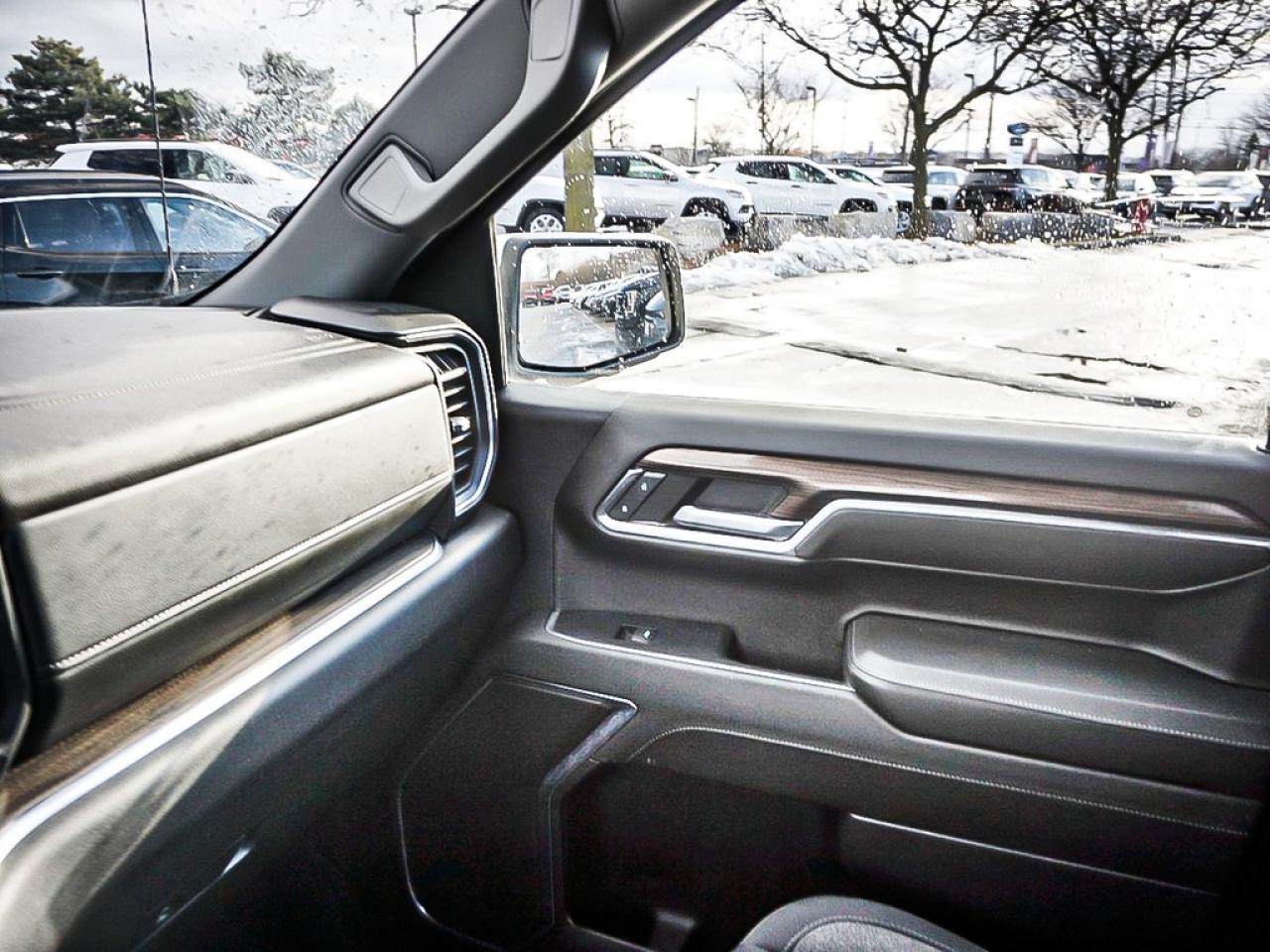 2024 Chevrolet Silverado 1500  Photo