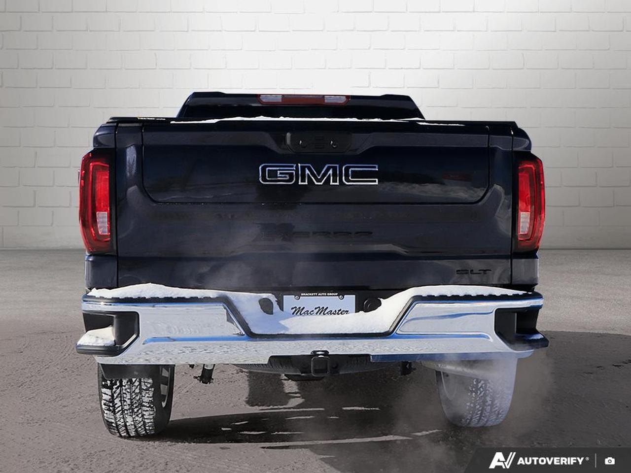2026 GMC Sierra 1500 Crew Cab Short Box 4-Wheel Drive SLT Photo