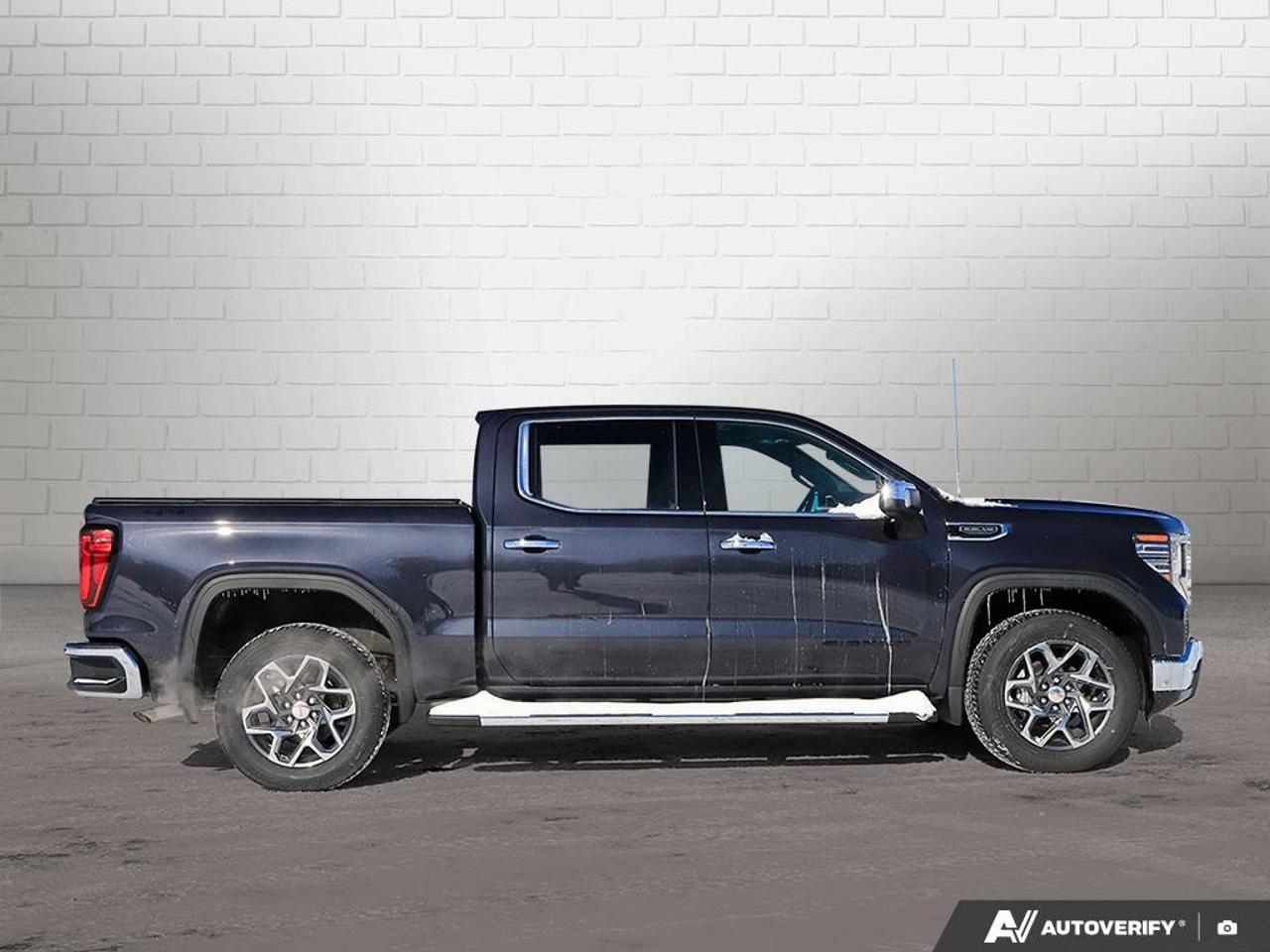 2026 GMC Sierra 1500 Crew Cab Short Box 4-Wheel Drive SLT Photo