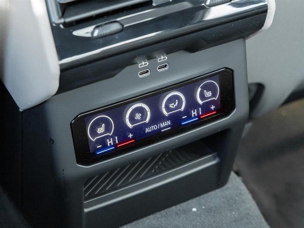 2026 BMW 530 i xDrive 4dr All-Wheel Drive Sedan Photo