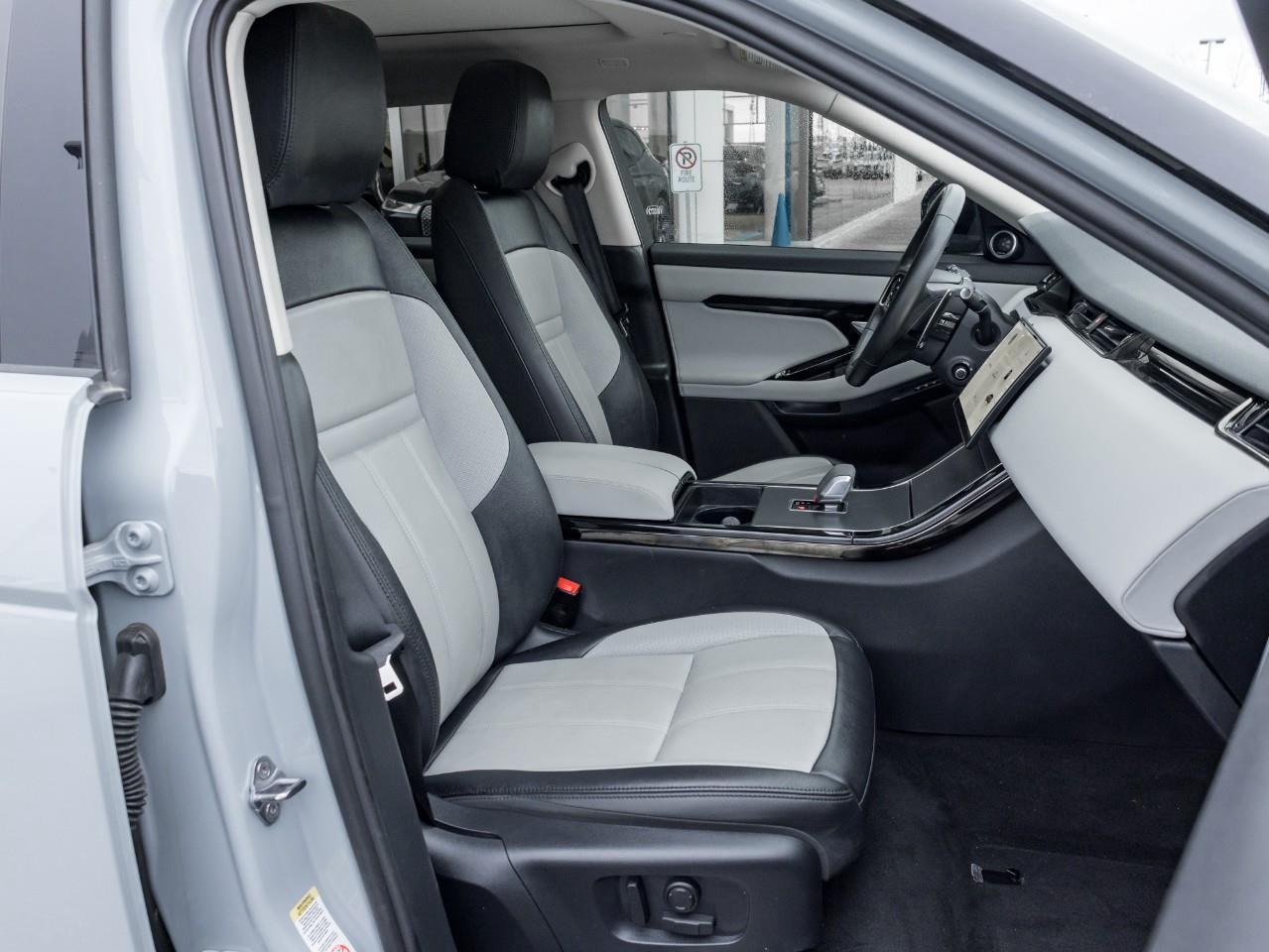 2024 Land Rover Range Rover Evoque Dynamic SE All-Wheel Drive Photo