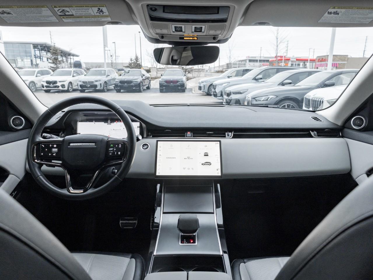 2024 Land Rover Range Rover Evoque Dynamic SE All-Wheel Drive Photo