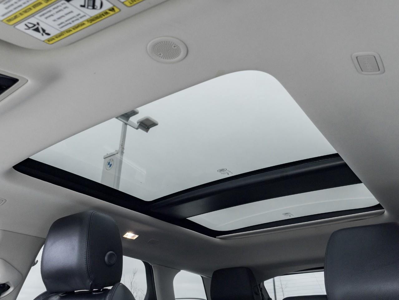 2024 Land Rover Range Rover Evoque Dynamic SE All-Wheel Drive Photo