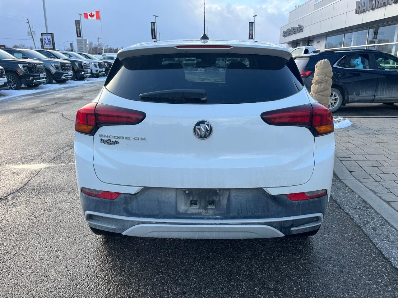 2021 Buick Encore GX Preferred FWD Photo