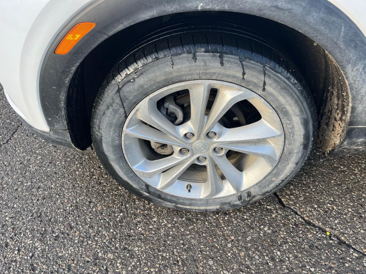 2021 Buick Encore GX Preferred FWD Photo